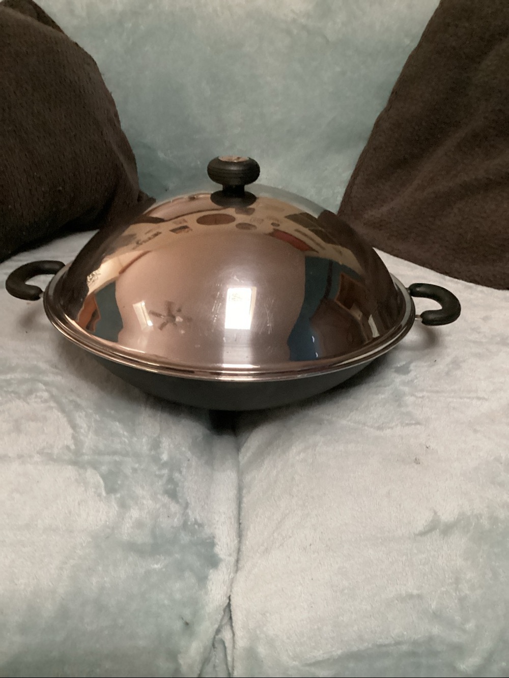Circulon Stainless Steel Dome Lid Wok with Side Handles - Black and Silver